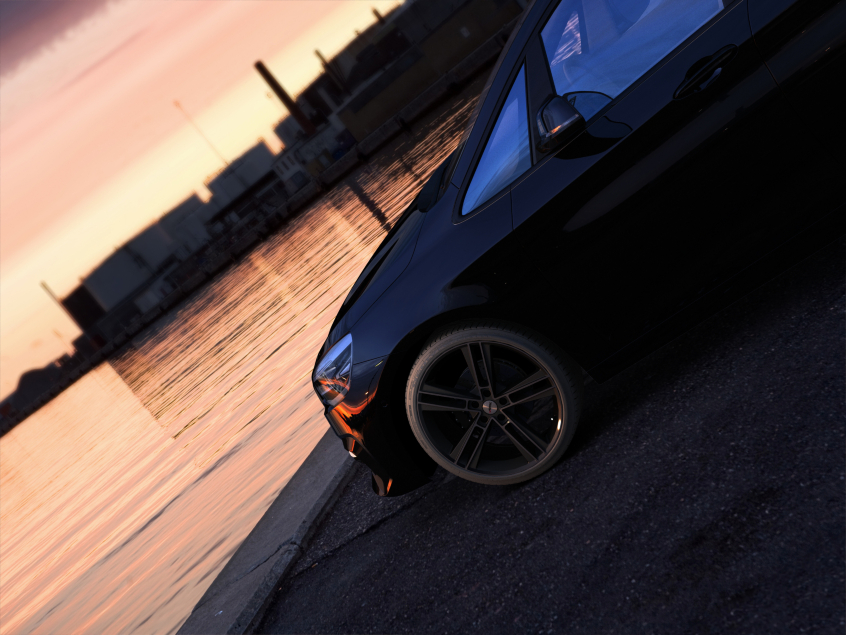 RIAS (R)|Schwarz Metallic Poliert 20