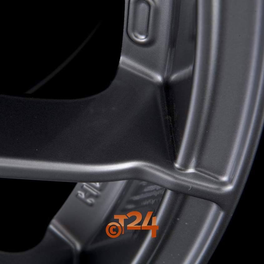 ULTRALEGGERA HLT|Chrystal Titanium 19