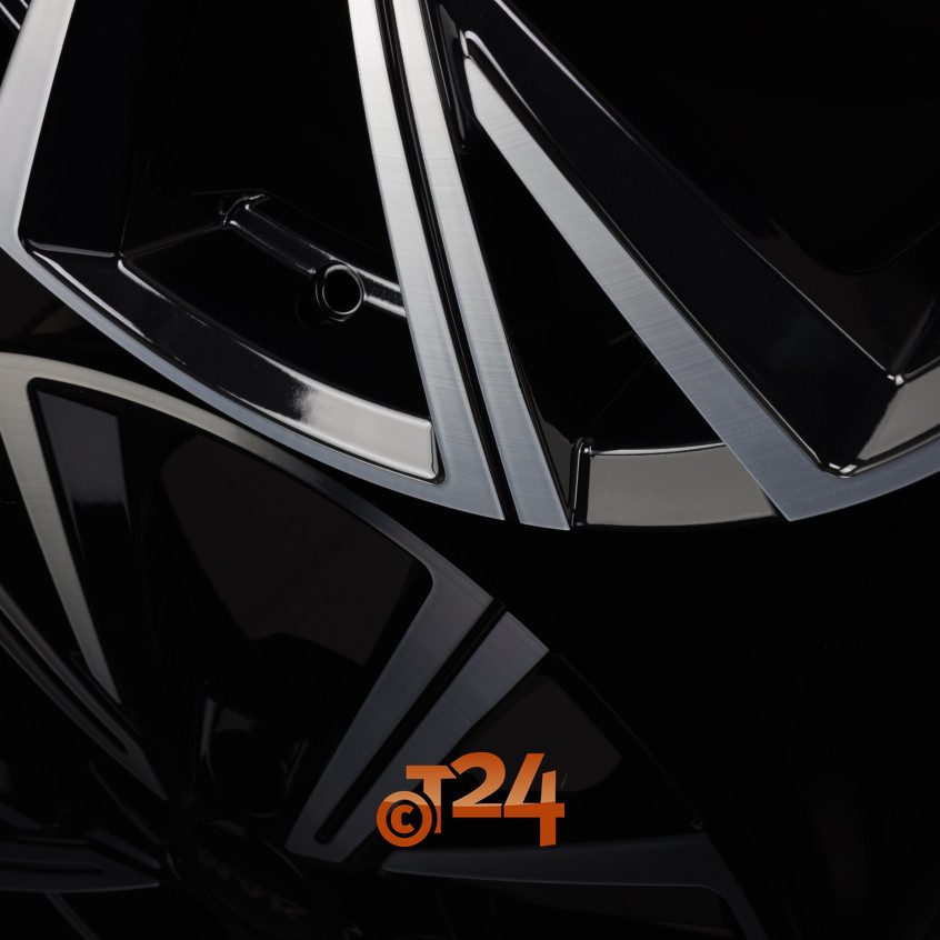 QVARZ|Black Mirror Face 18