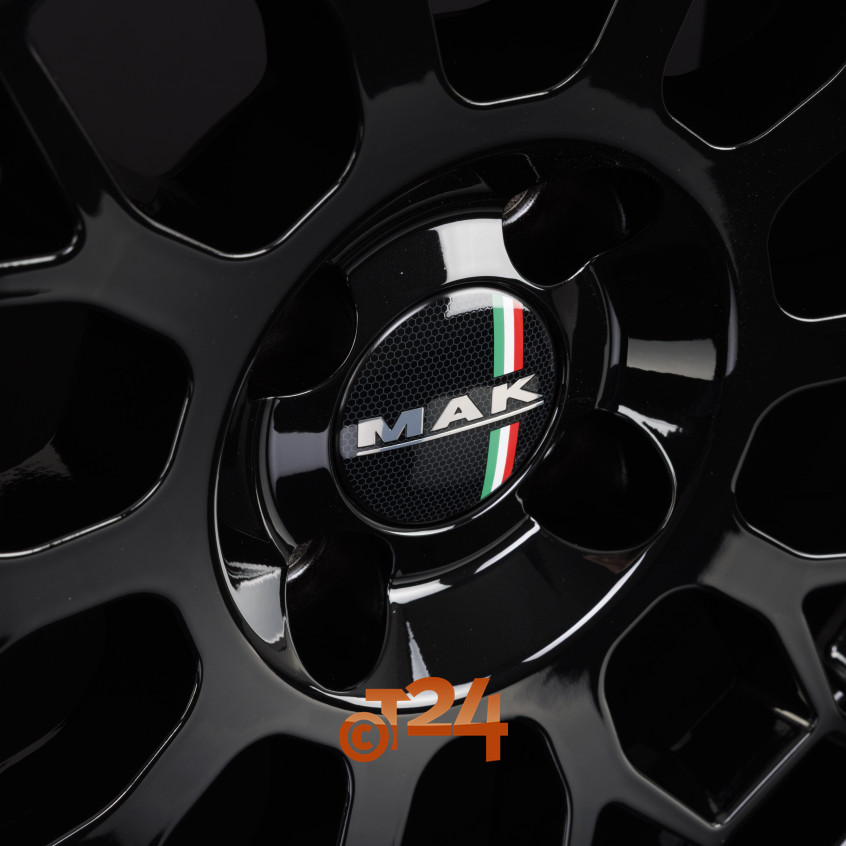 APX|Gloss Black 18