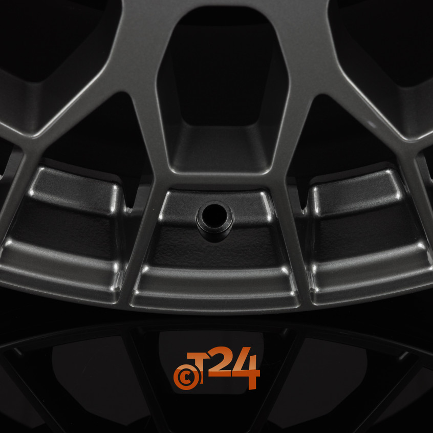 APX|Gloss Gun Metallic 18