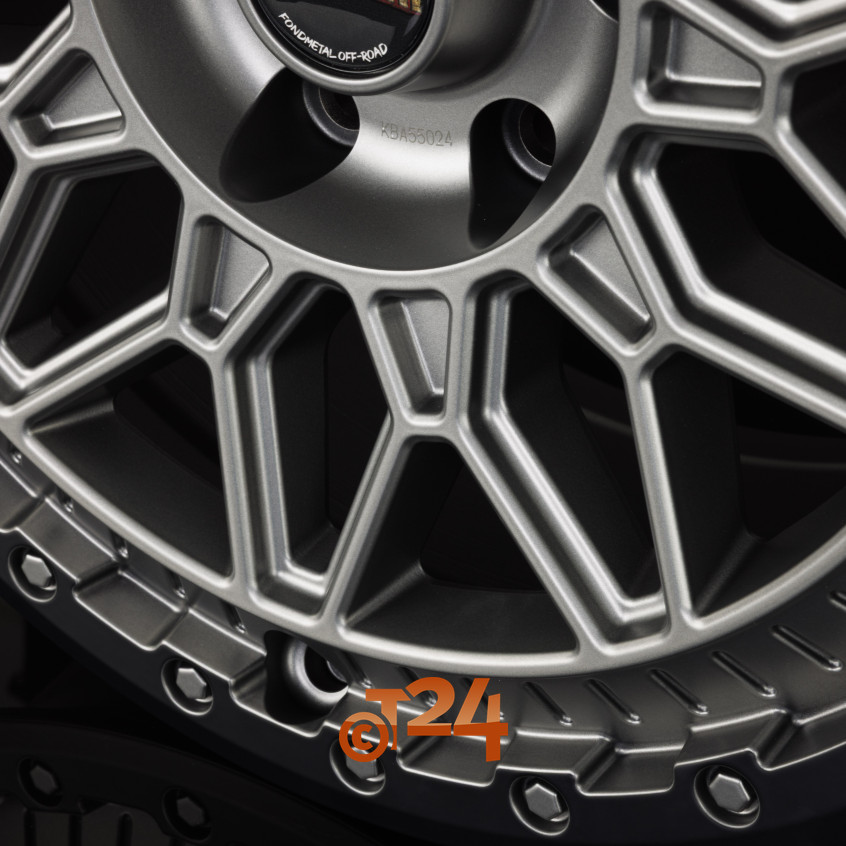 BLUSTER|Matt Titanium Black Lip 20