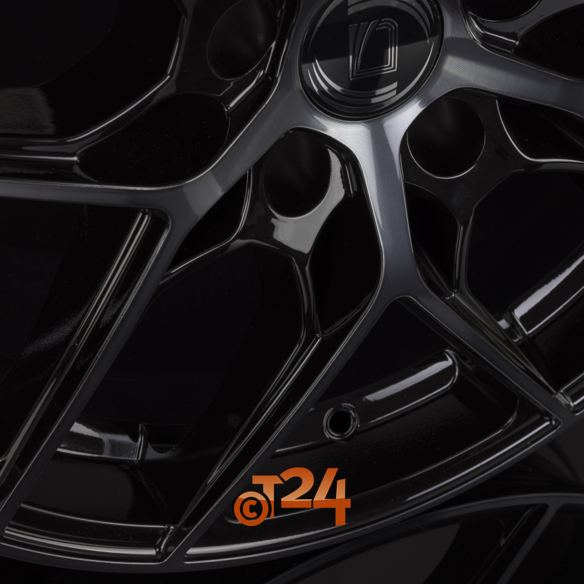 MM1004|Gloss Black Dark Polished 20