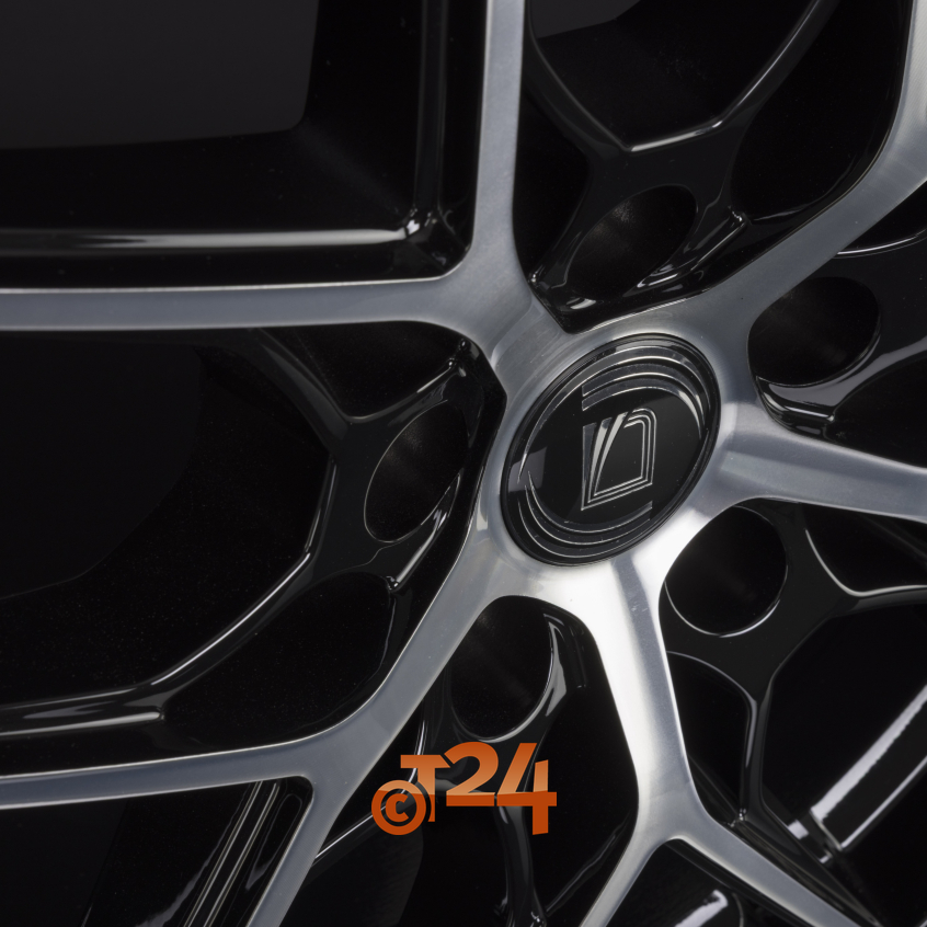 MM1004|Gloss Black Polished 18