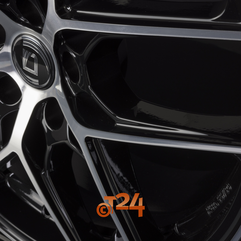 MM1004|Gloss Black Polished 17