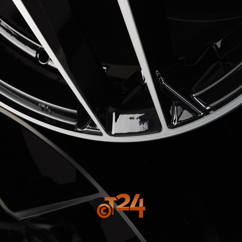 RF-07|Gloss Black Diamond Cut 21