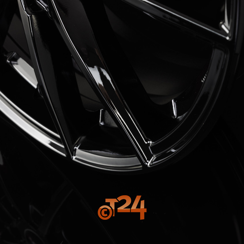 SKARA (SK)|Schwarz 17