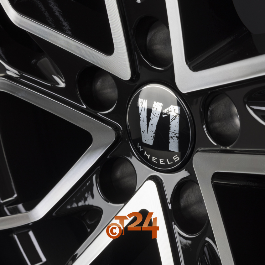V7|Glossy Black Machined 19