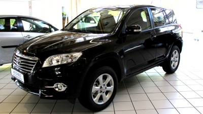 Ohne Radhaus-Verbreiterungen / incl. Facelift 2009