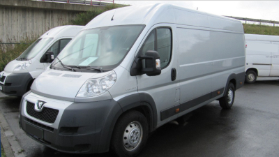 Fahrzeug mit Lochkreis 5x130 mit Radhausverbreiterung