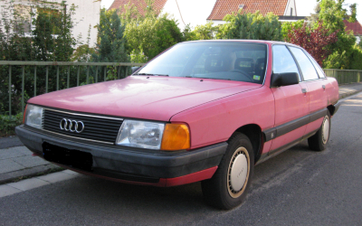 Fahrzeug mit 4-Loch Anbindung